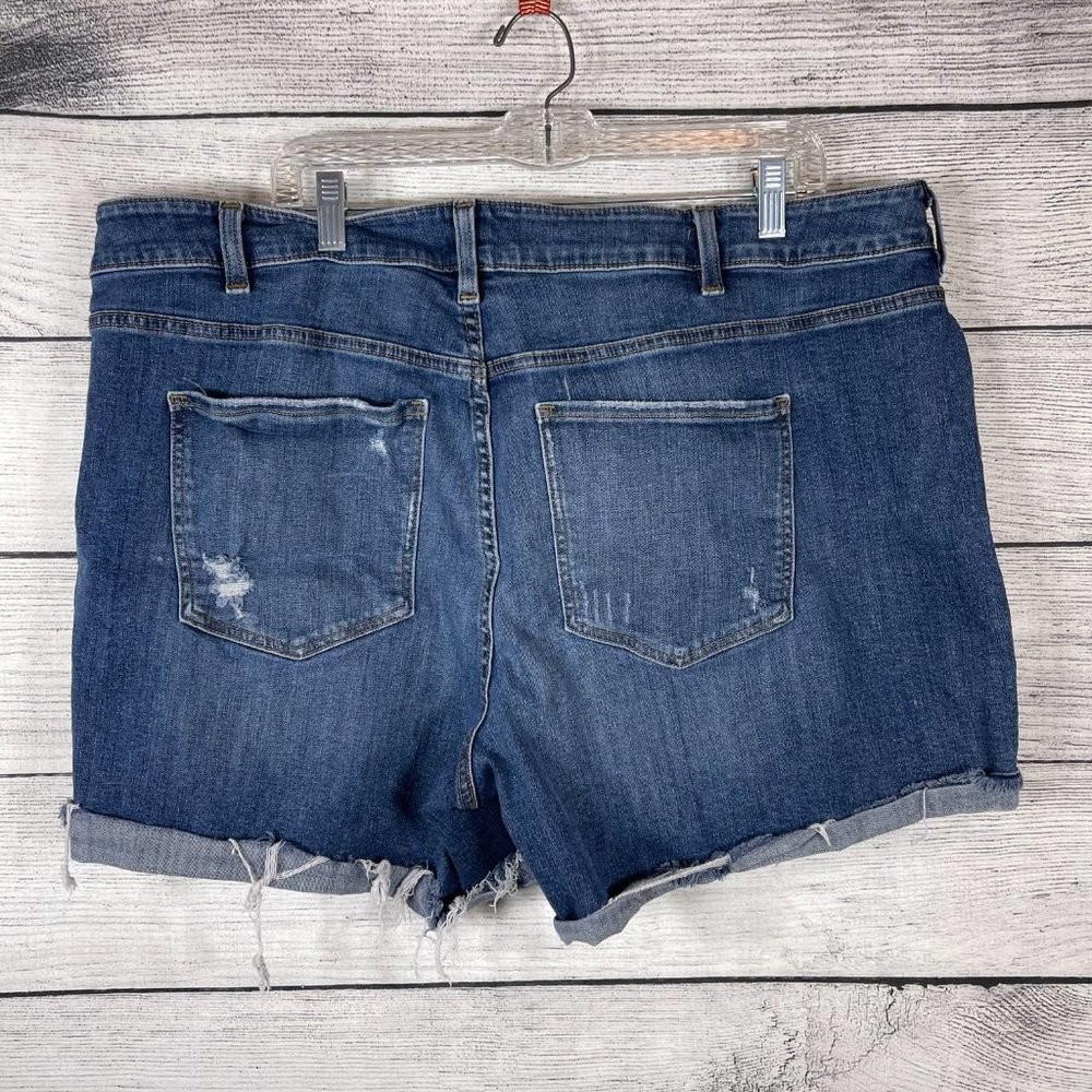 Lane Bryant Distressed Denim Short Shorts Sz 22 - Picture 2 of 10